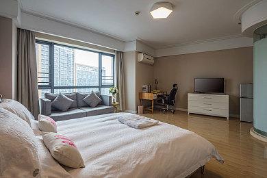 动作生存类角色扮演游戏《生死抉择：血霾》 已在STEAM上发售啦！